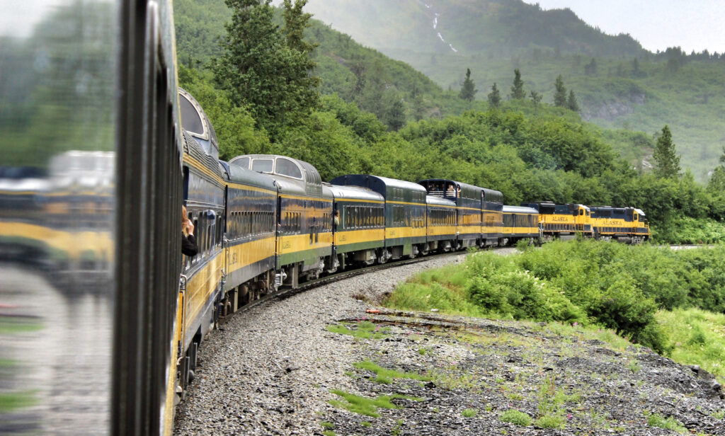 Alaska,Railroad,Anchorage,To,Seward